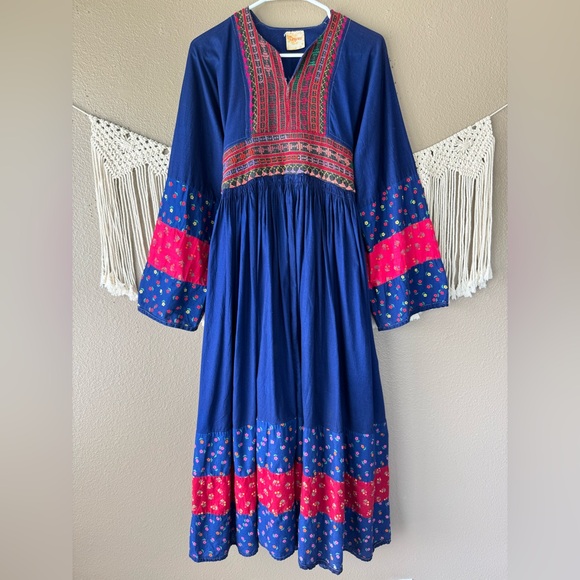 Vintage Dresses & Skirts - Vintage 70’s Kuchi afghani Hippie Prairie Boho Full Skirt Maxi Dress Afghan E